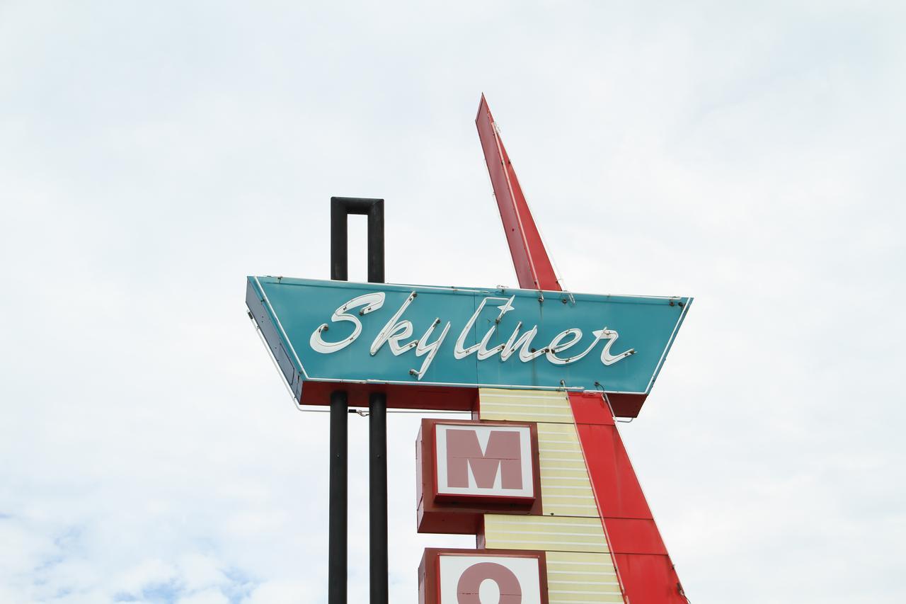 Skyliner Motel Stroud Exterior foto